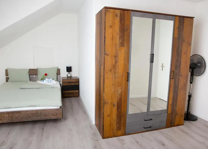 Séjour chez l'habitant Rustico - Simple -- Olma Messen & Autobahn 1 Min, Hsg 6 Min, Spital 7min, Guenstige Parkplaetze *